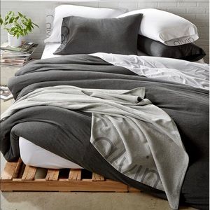 Duvet cover and sheet set - Calvin Klein modal - king